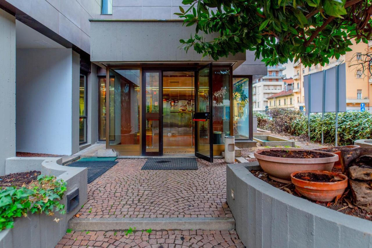 Bianca Apartment Торино Екстериор снимка